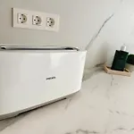 House Апартаменты Торевьиа
